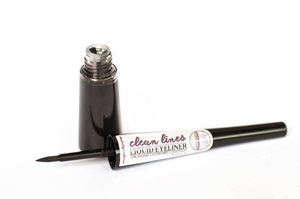 Batty's Bath Clean Lines Liquid Eyeliner (old formulation)