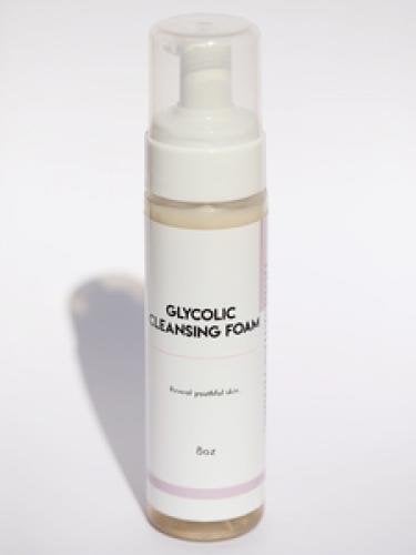 Nolaskinsentials Glycolic Cleansing Foam  (2020 formulation)